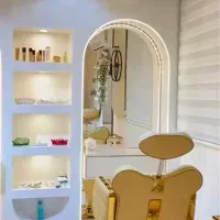 استخدام پرسنل با انگیز جهت سالن زیبایی