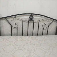 تخت خواب فلزی دونفره اماراتی