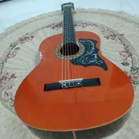 گیتار مانوئل الموندو(اصل)معاوظه بادوربین عکاسی|گیتار، بیس، امپلیفایر|لنگرود, |دیوار