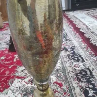 گلدان طلایی بلند