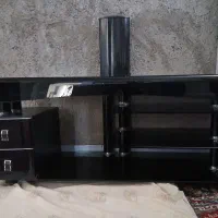میز ال ای دی  شیشه دودی