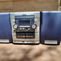 دستگاه DVD آیوا