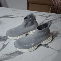 کتونی ساق بلند و کتونی بالنسیاگا جورابی|کیف، کفش، کمربند|پرند, فاز ۶|دیوار