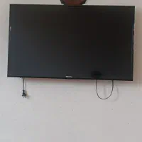 تلویزیون 42 اینچ ، سالم و تمیز بدون خط و خش ،