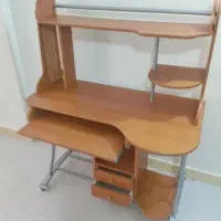 میز کامپیوتر