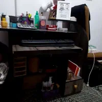 میز تحریر و میز کامپیوتر