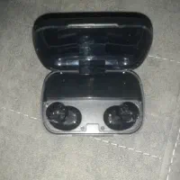 جعبه ایرپاد پاوربانکم هست