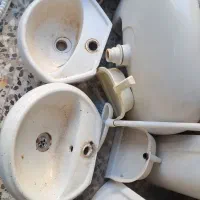 ۲عدد سینک دستشویی کاملا سالم