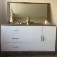 کنسول و آیینه