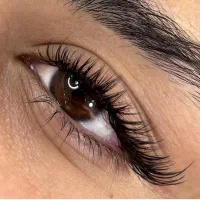 کاشت مژه/لیفت و لمینیت مژه و ابرو|خدمات آرایشگری و زیبایی|ماهدشت, |دیوار