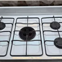 اجاق‌گاز پنج‌شعله با تخفیف ویژه به خریدار