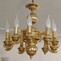 لوستر طرح تعویض فقط طلایی « قدیمی و کهنه »|لوستر و چراغ آویز|شیراز, شهرک گلستان|دیوار