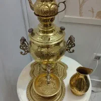 سماور و میز برنجی|کلکسیون اشیاء عتیقه|تربتحیدریه, شهرک ولیعصر|دیوار