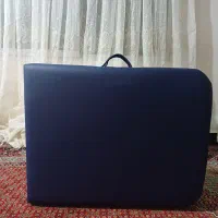 تخت پرتابل درحد نو|آرایشگاه و سالن‌های زیبایی|ساری, |دیوار