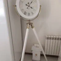 ساعت ایستاده