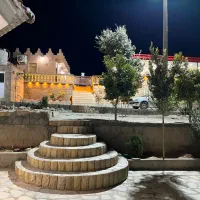 اجاره روزانه باغ ویلا استخرآب گرم شیراز|اجارهٔ کوتاهمدت ویلا و باغ|شیراز, کرونی(خاتونک)|دیوار