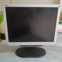 مانیتور۱۵ اینچ acer بدون ایراد سالم