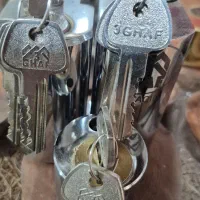 مدیر سالن برای تولید قفل های فولادی