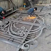 استخدام جوشکار درب و پنجره