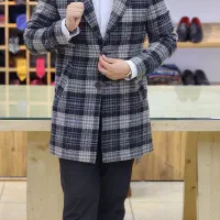 نیم پالتو فوتر طرح چهارخونه