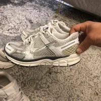 کتونی نایک زنانه سایز ۳۸درحد