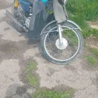 یه عدد دستگاه موتور سیکلت تیزپر