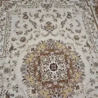 یک عدد فرش ماشینی ۹ متری بافت ویژه زمینه کرم نونو|فرش|اصفهان, جلفا|دیوار