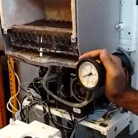 نصب و سرویس انواع پکیج و آبگرمکن