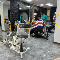 ۲عدد صندلی آرایشگاهی|آرایشگاه و سالنهای زیبایی|ازنا, |دیوار