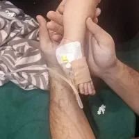 خدمات پرستاری شامل تزریقات، سونداژ، حجامت، فصد و .