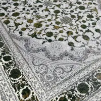 فرش گل قرمز ۱۲۰۰شانه و۷۰۰اصل