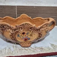 تعدادی ظرف قدیمی