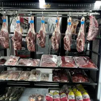 واگذاری قصابی اجاره مغازه ۱۱۱ هکتار در صیاد شیرازی|اجارهٔ مغازه و غرفه|مشهد, صیاد شیرازی|دیوار