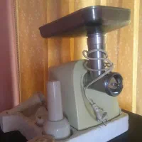 چرخ گوشتی قدیمی