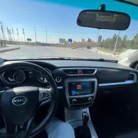 kmc1400|خودرو سواری و وانت|تهران, فلسطین (میدان انقلاب)|دیوار