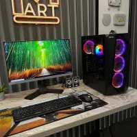 کیس گیمینگ با گرافیک rx5700