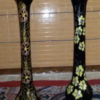 دو گلدون شیشه ای