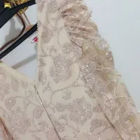 لباس مجلسی|لباس|چهاردانگه (تهران), |دیوار