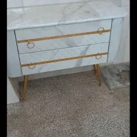 فروش دو عدد فرش ۹ متری و ۲ عدد ایینه کنسول|فرش|نهاوند, |دیوار