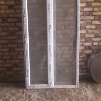 پنجره پی وی سی