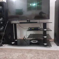 میز تلوزیون شیشه ای