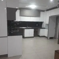 100-متری-تهاتر-اقساطی-وام-دار-دریاچه-چیتگر