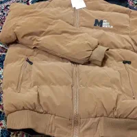 کاپشن خارجی|لباس|ری, علایین|دیوار