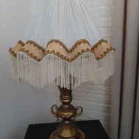 آباژور با میز