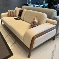 رویه کوب ماهر ونیمه ماهر زیرکارچی. نجار  نیمه ماهر