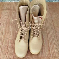 لباس و پوتین مرزبانی