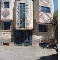 فروش ساختمان باچهارواحد ۱۹۶متر بنا خ معلم