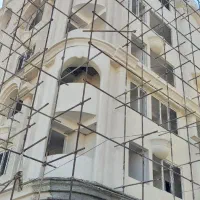 سیمان‌کاری حرفه‌ای نما رومی و آستر شسته