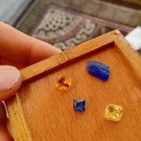 سنگ های قیمتی وسک های قدیمی و شهاب سنگ