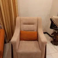 باسلام مبل چهار نفره محکم چوب راش همراه میز وسط|مبلمان خانگی و میز عسلی|پردیس, فاز ۸|دیوار